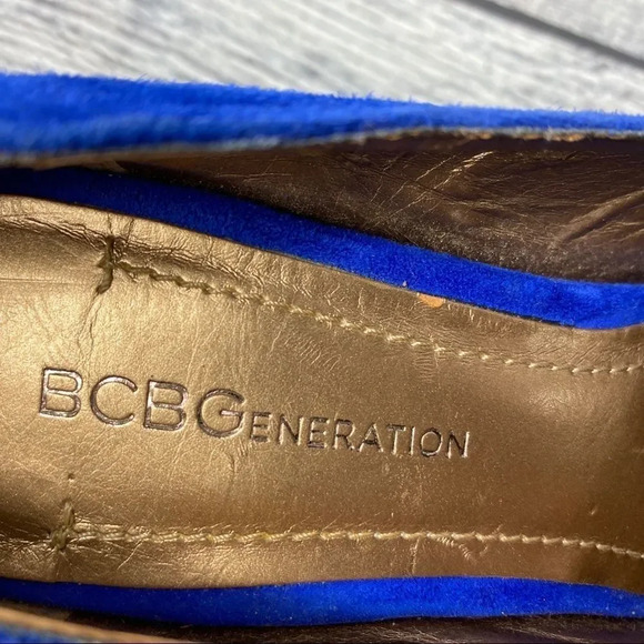 Bcbgeneration shoe heels Pump‎ Womens 6 B Blue Suede Pointed Toe Kitten Heels - Picture 12 of 13